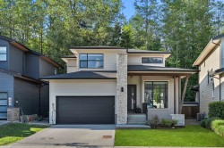 39355 Falcon Crescent Squamish, BC V8B 0Y9