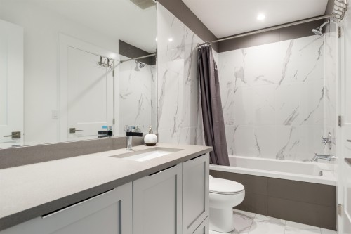 7-3535 Princeton Avenue, Coquitlam, BC 