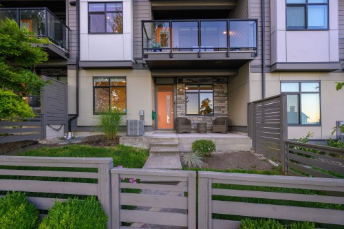 7-3535 Princeton Avenue, Coquitlam, BC 