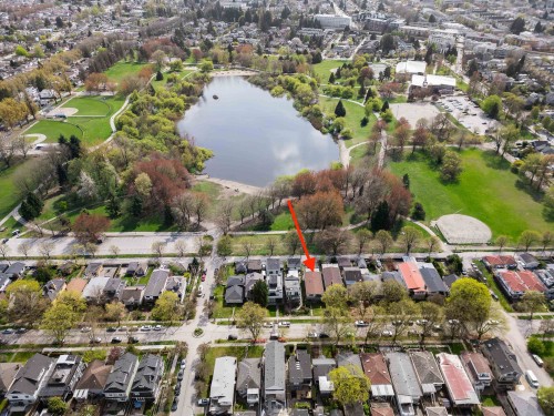2050 13Th Avenue E, Vancouver, BC 