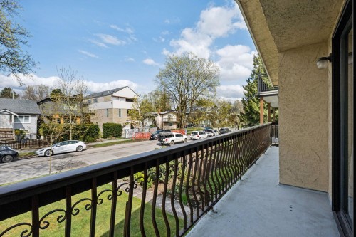 2050 13Th Avenue E, Vancouver, BC 