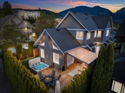 2995 Strangway Place Squamish, BC V8B 0P8