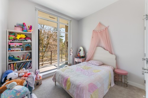 2765 Mountain Highway, North Vancouver, BC 