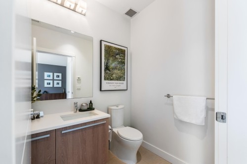 2765 Mountain Highway, North Vancouver, BC 