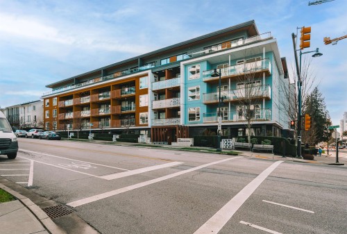 402-516 Foster Avenue, Coquitlam, BC 
