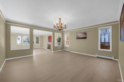 2445 19Th Avenue W, Vancouver, BC 