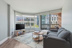 407-950 Drake Street  Vancouver, BC V6Z 2B9