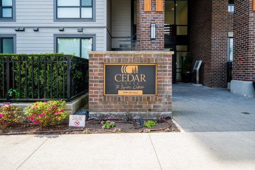 207-7599 15Th Street, Burnaby, BC 