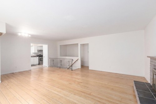 164 Carisbrooke Road E, North Vancouver, BC 