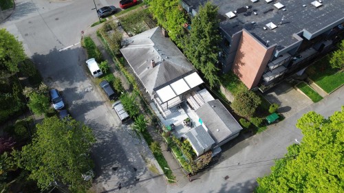 1385 7Th Avenue E, Vancouver, BC 