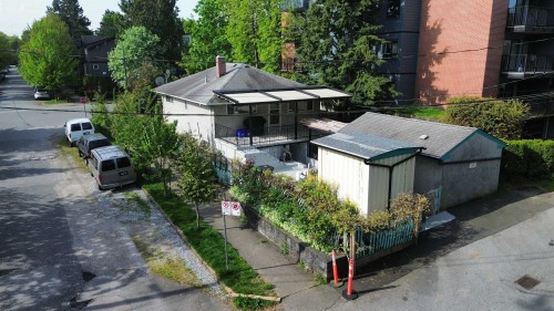 1385 7Th Avenue E, Vancouver, BC 