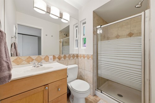 2563 Ashurst Avenue, Coquitlam, BC 