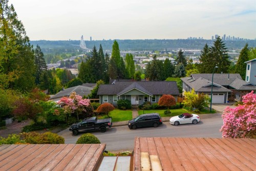 2563 Ashurst Avenue, Coquitlam, BC 