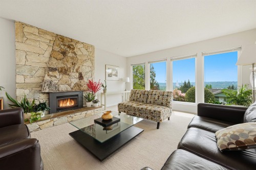 2563 Ashurst Avenue, Coquitlam, BC 