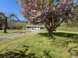 1346 Russell Road  Gibsons, BC V0N 1V2