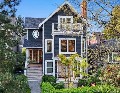 867 Georgia Street E, Vancouver, BC 