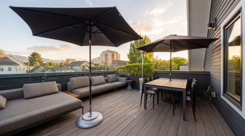 867 Georgia Street E, Vancouver, BC 