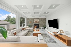 7638 Aubrey Street Burnaby, BC V5A 1K7
