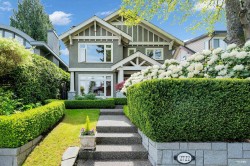 2722 31st Avenue W Vancouver, BC V6L 2A1