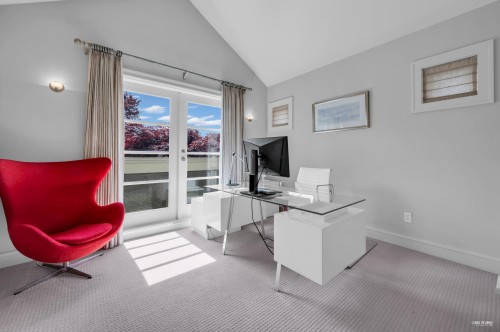 2722 31St Avenue W, Vancouver, BC 