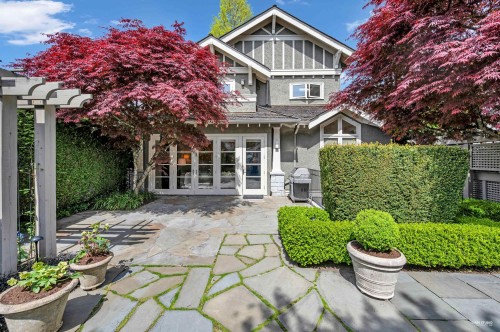 2722 31St Avenue W, Vancouver, BC 