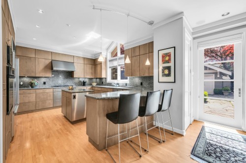 2722 31St Avenue W, Vancouver, BC 
