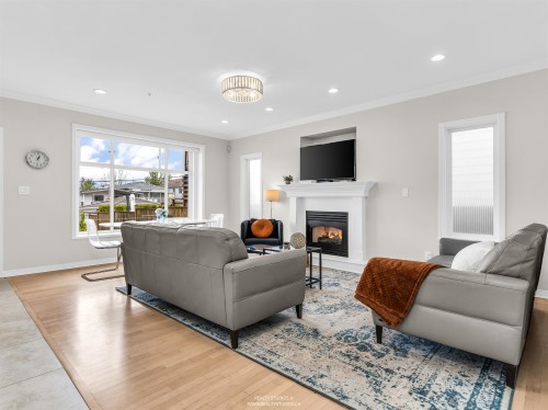 627 30Th Avenue E, Vancouver, BC 