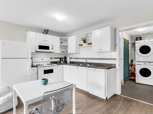 627 30Th Avenue E, Vancouver, BC 