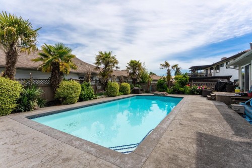 5259 Oak Place, Delta, BC 