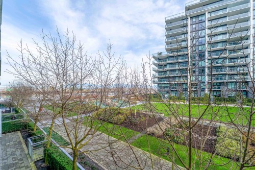 204-6633 Pearson Way, Richmond, BC 