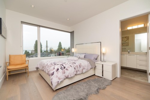 1465 Jefferson Avenue, West Vancouver, BC 
