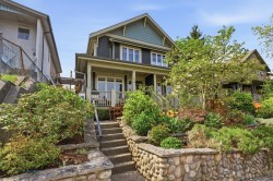 1828 Georgia Street E Vancouver, BC V5L 2B6