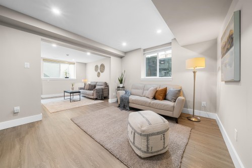 1818 Camelback Court, Coquitlam, BC 