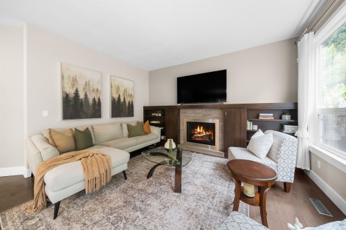 1818 Camelback Court, Coquitlam, BC 
