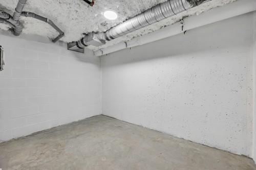 1010 52Nd Avenue W, Vancouver, BC 
