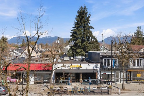 211-3250 Broadway W, Vancouver, BC 