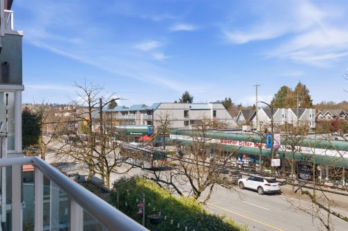 211-3250 Broadway W, Vancouver, BC 