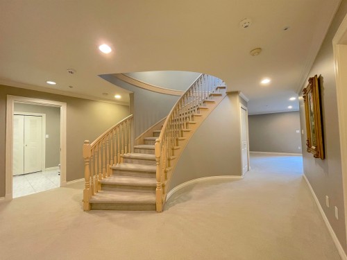 1120 58Th Avenue W, Vancouver, BC 