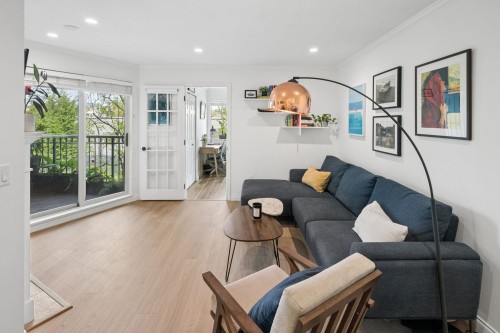 305-688 16th Avenue E Vancouver, BC V5T 2V4