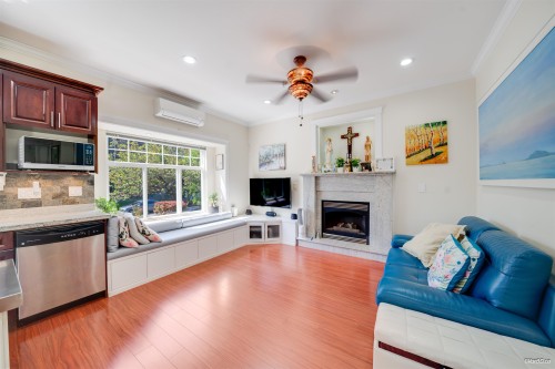 1023 8Th Avenue E, Vancouver, BC 