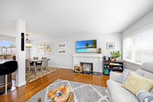1388 20Th Street E, North Vancouver, BC 