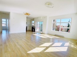 303-22577 Royal Crescent Maple Ridge, BC V2X 2M2