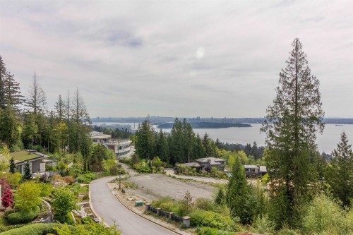2948 Burfield Place, West Vancouver, BC 