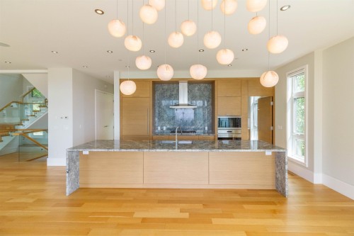 2948 Burfield Place, West Vancouver, BC 