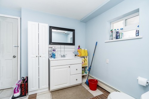 1650 Rochester Avenue, Coquitlam, BC 