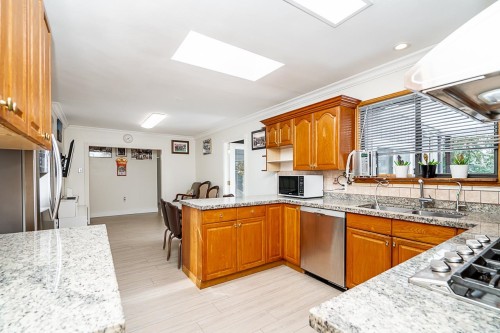 1650 Rochester Avenue, Coquitlam, BC 