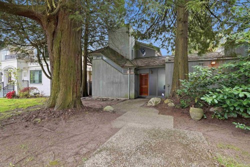 792 54Th Avenue W, Vancouver, BC 