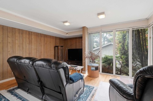 792 54Th Avenue W, Vancouver, BC 
