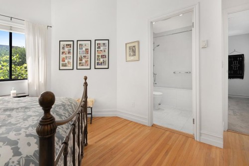 805 14Th Avenue W, Vancouver, BC 