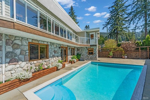 4323 Valencia Avenue  North Vancouver, BC V7N 4A7